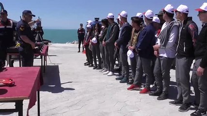 Jandarmanın Eğitim Köpekleri Öğrencilere Tanıtıldı