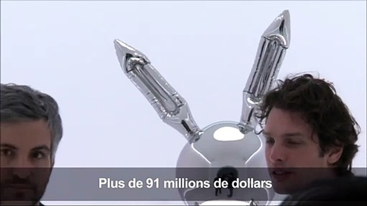 L'oeuvre de Jeff Koons "Rabbit" aux enchères po...