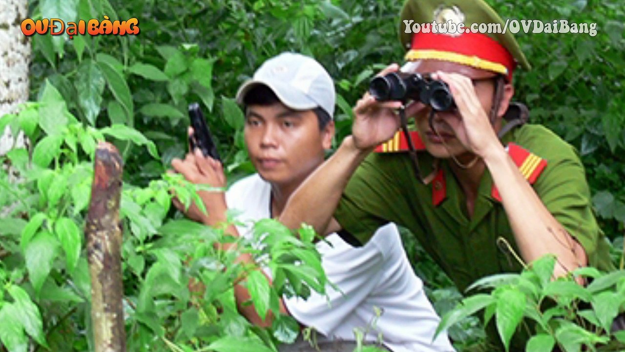 Hotgirl Ngọc "miu" sợ hãi khi đến phòng xử, ông trùm Văn Kính Dương lạnh lùng