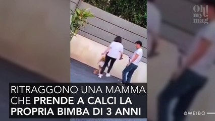 Una mamma aggredisce la sua bimba di 3 anni: il motivo è sconvolgente