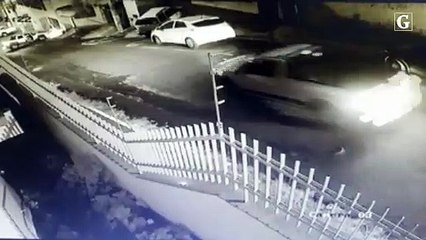 Dona de autoescola é abordada e assaltada no meio do trânsito em Cariacica