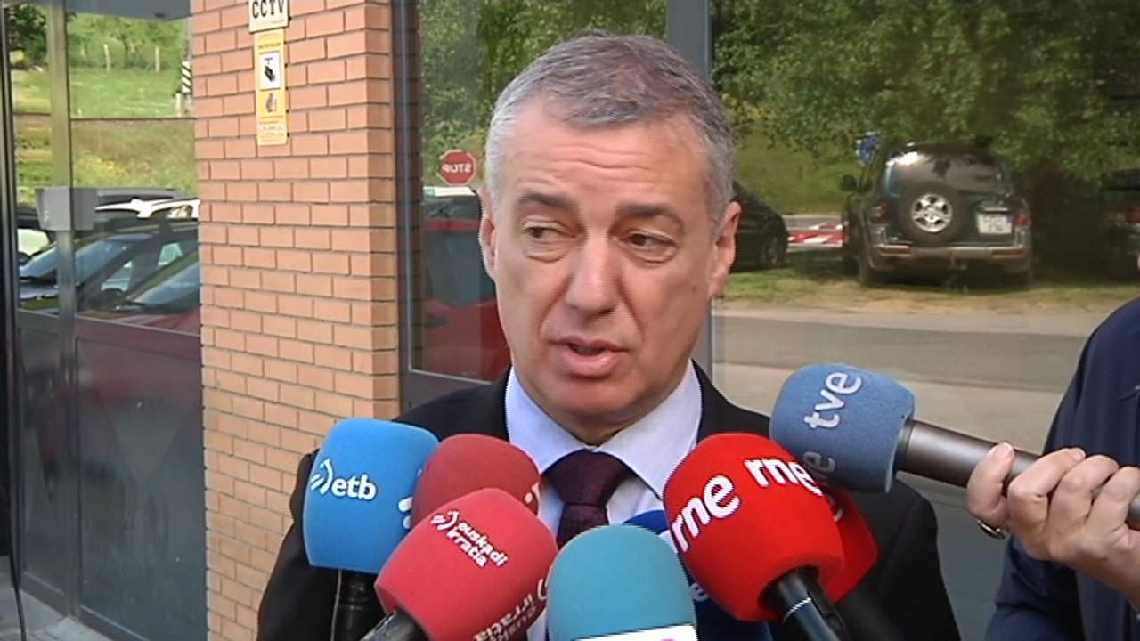 Urkullu anima a resolver los atentados sin esclarecer de ETA