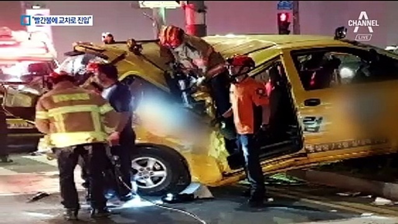 빨강 신호에 교차로 진입했다가…초등생 2명 참변