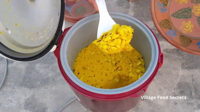 Zarda Recipe - Zarda in Rice Cooker - Meethe Chawal by Mubashir Saddique - Village Food Secrets