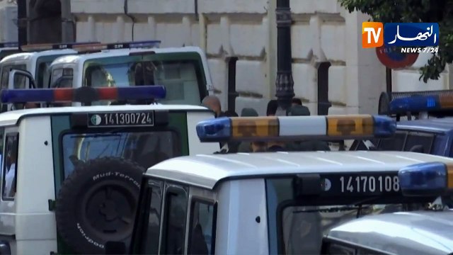 شاهد.. لحظة خروج عبد المالك سلال من محكمة سيدي أمحمد