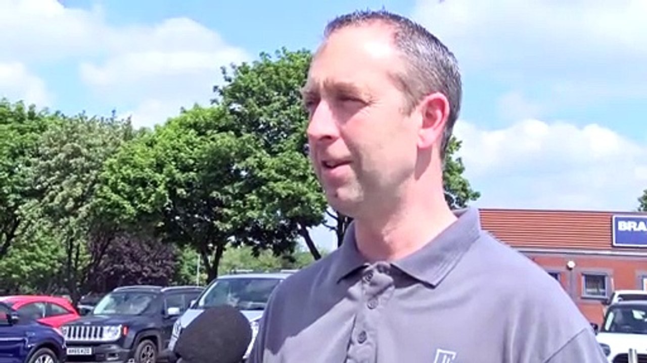 Leeds Fans Share Their Disappointment!