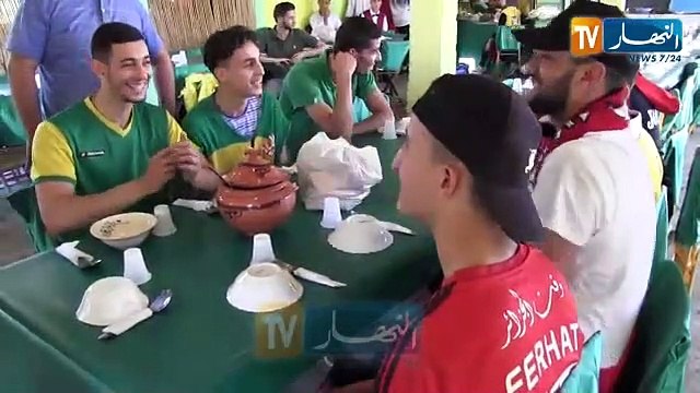 شاهد كيف إستقبل أنصار شبيبة القبائل أنصار إتحاد العاصمة