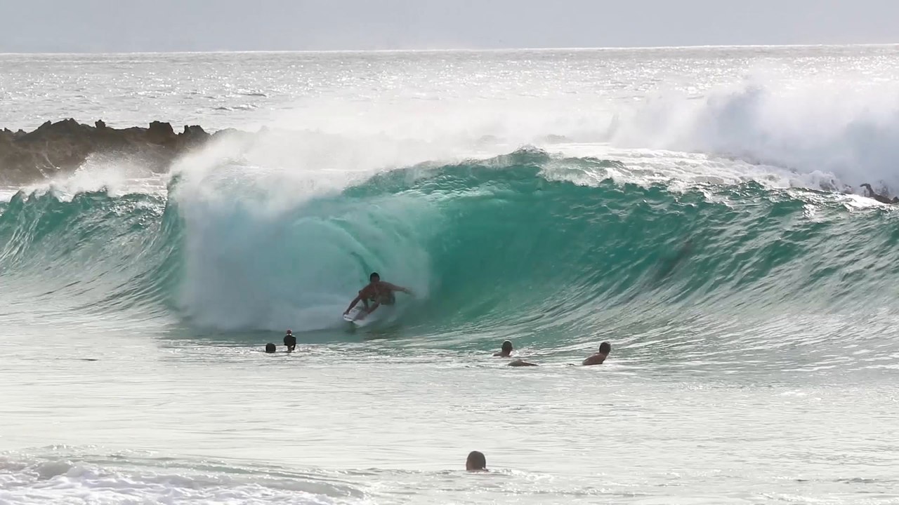 A Weird Wedge-A-Thon Hits Ke Iki Beach | SURFER: Amp Sessions