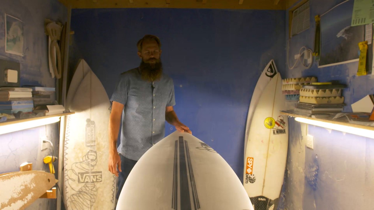 Britt Merrick Breaks Down Dane Reynold's "Black and White" Surfboard Model | SURFER | Board Forum