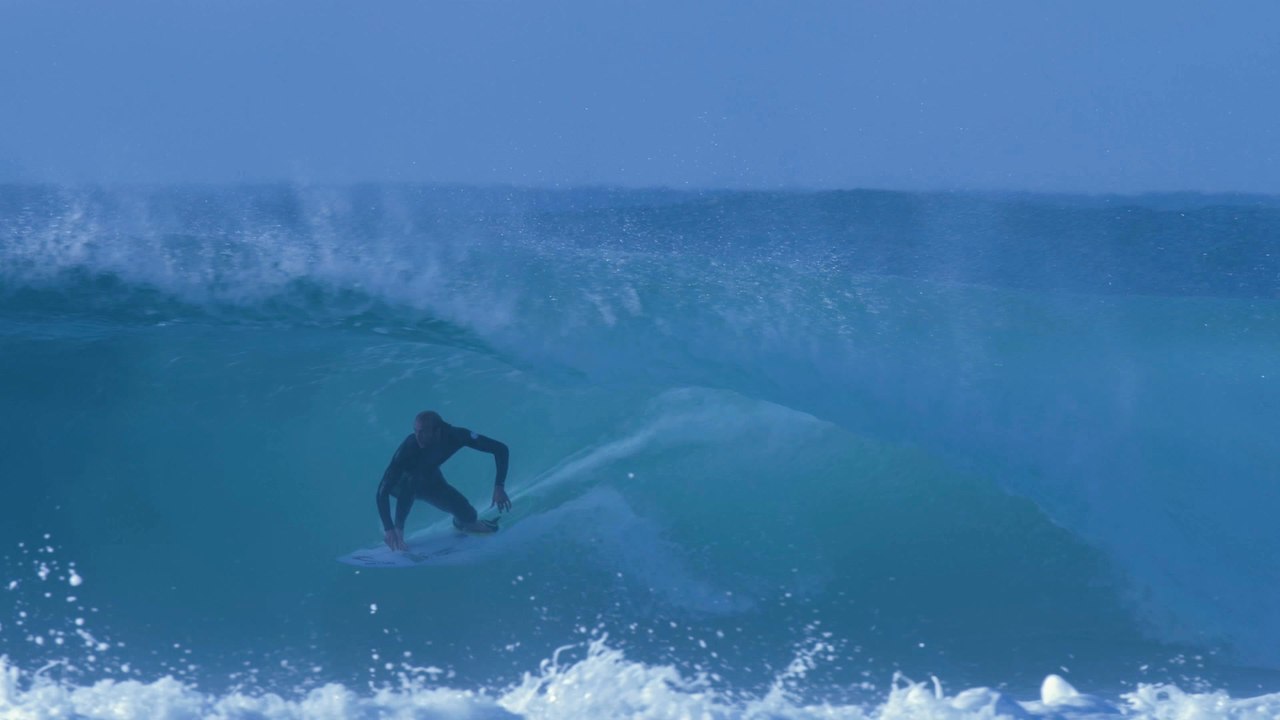 Owen Wright and Friends Score a Fresh Spring Swell in North New South Wales | SURFER: Amp Sessions
