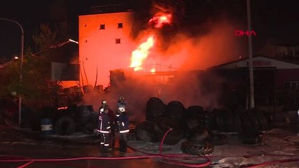 Ankara'da Oto Sanayi Bölgesinde Yangın