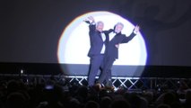 Alain Chabat et Gérard Darmon dansent la carioca pendant la projection de 