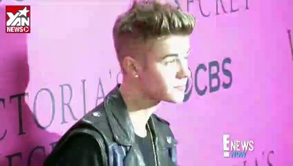 Justin Bieber khiến fan nổi giân vì đến trễ 2 tiếng