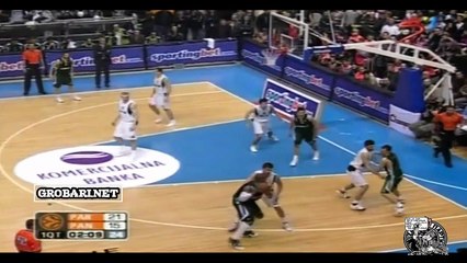 Grobari (atmosfera bez tv komentatora) Partizan - Panathinaikos 19.03.2008 1/2