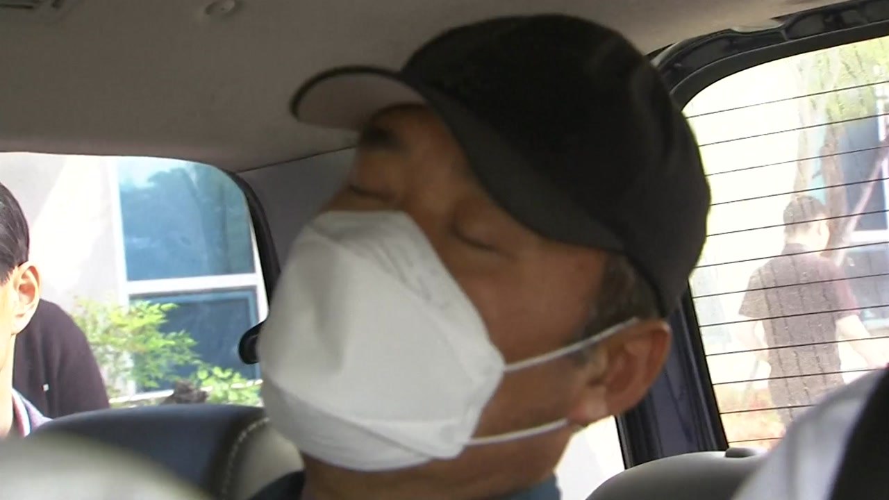 '아내 살해' 유승현 전 김포시의회 의장 구속 심사 / YTN
