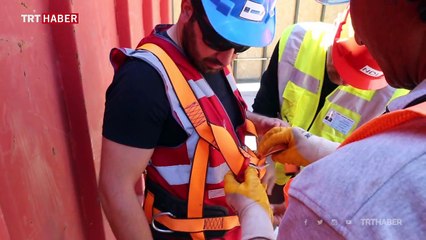 Metrelerce yüksekte tek kişilik mesai: Kule vinç operatörlüğü