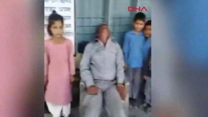 Öğrenciler, Sınıfa Sarhoş Gelen Öğretmenleri ile Fotoğraf Çektirdi!
