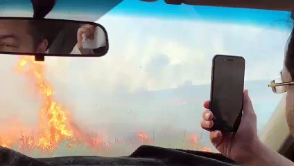 "حريق هائل" يشل شريان نظام أسد إلى حلب ويتسبب بحوادث مرورية (فيديو)