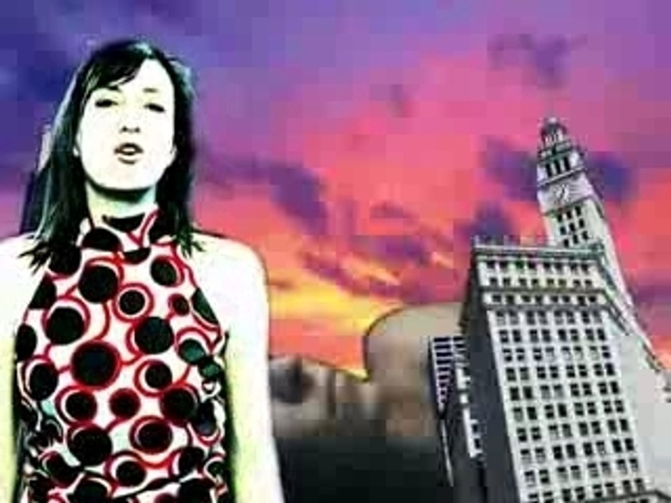 Jil Caplan Spot pub DERRIERE LA PORTE