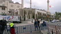 Cumhurbaşkanı Recep Tayyip Erdoğan Çamlıca Camii'nde Cuma namazına katıldı