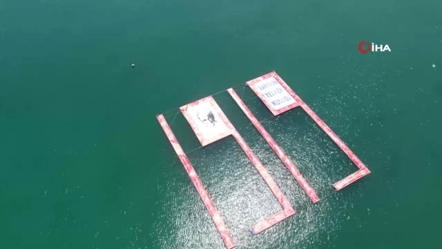 Denizin Üstüne Türk Bayraklarıyla '1919' Yazdılar...dev '1919' Havadan Görüntülendi