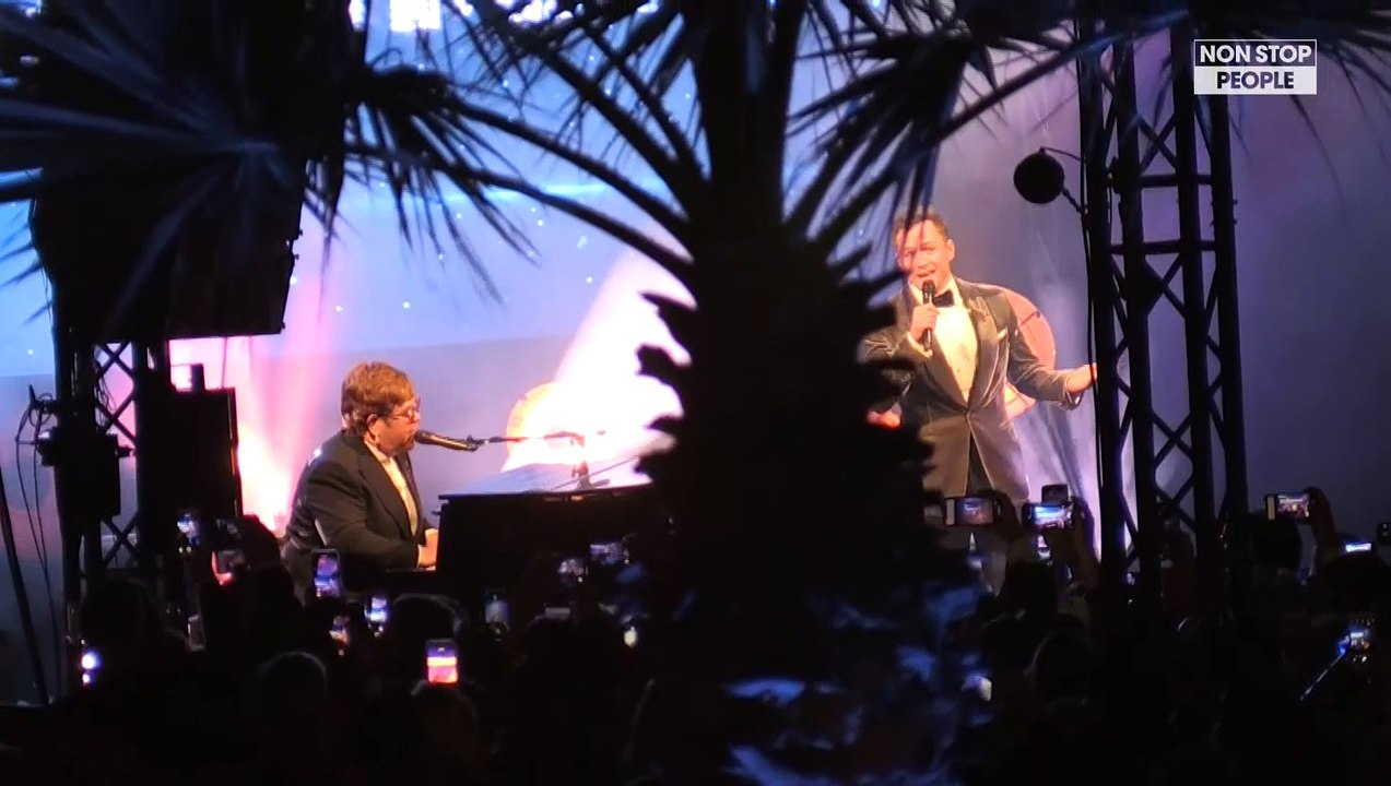 Rocketman : le concert surprise d'Elton John et...