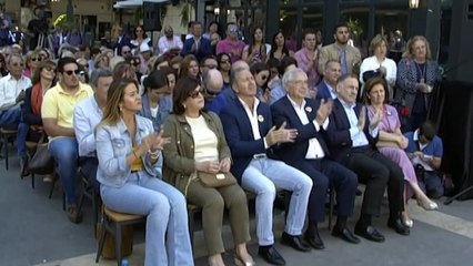 Casado ve un "escarnio" ver a Junqueras en el Congreso