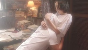 【顾九撩电影】韩版《洛丽塔》，70岁老作家爱上17岁少女，却被关门弟子横刀夺爱