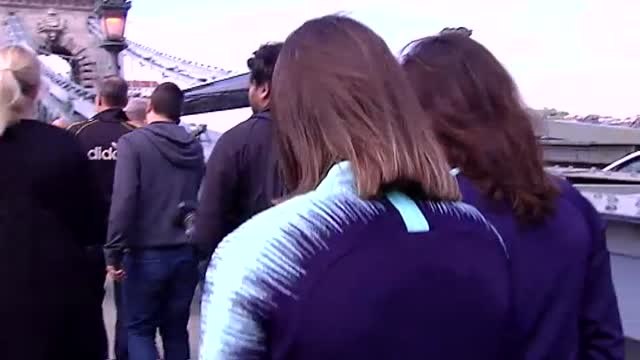 Las jugadoras del Barça pasean por Budapest