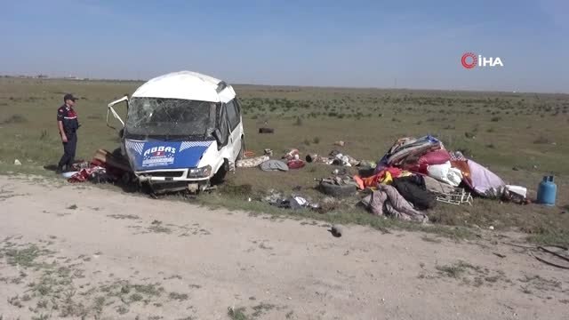 Aksaray'da Tarım İşçilerini Taşıyan Minibüs Devrildi: 13 Yaralı
