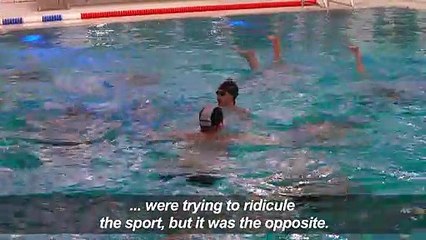 Stockholm men push boundaries with synchronised swimming