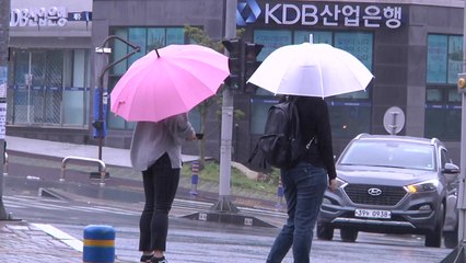 [날씨] 제주·남해안 호우특보...중북부 다소 더워 / YTN