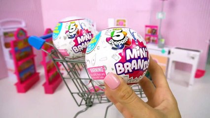 Abriendo Nuevos Juguetes de Zuru Surprise Mini Brands - Comida Miniatura!