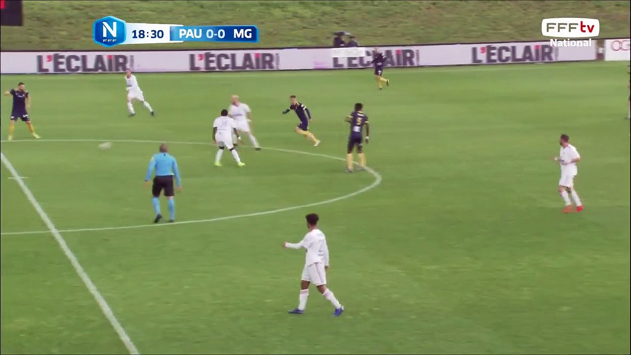 Belle action de THILL mais la frappe de JARJU manque le cadre.