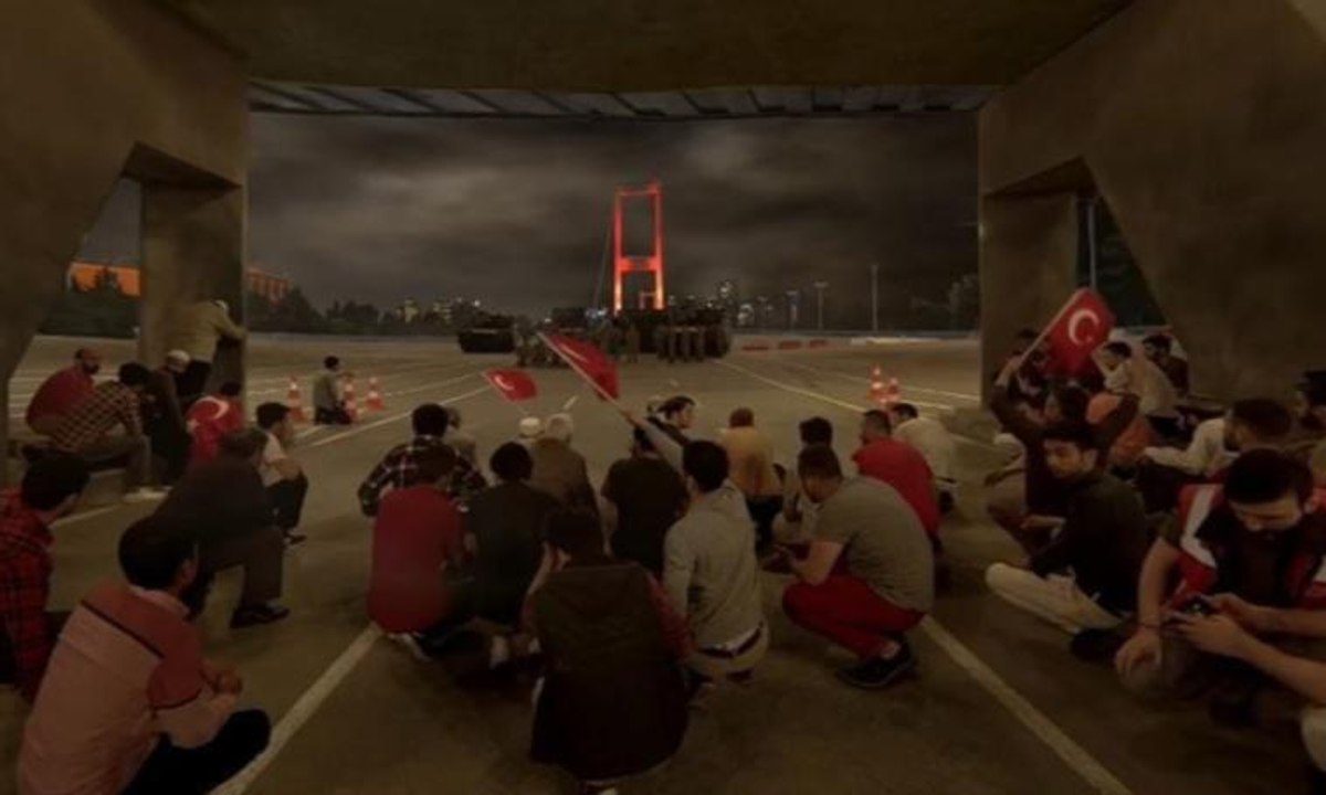 15 Temmuz Şehitler Köprüsü Sanal Gerçeklik Filmi