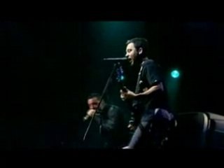 Linkin Park Live KROQ - Bleed It out Acoustic Extra