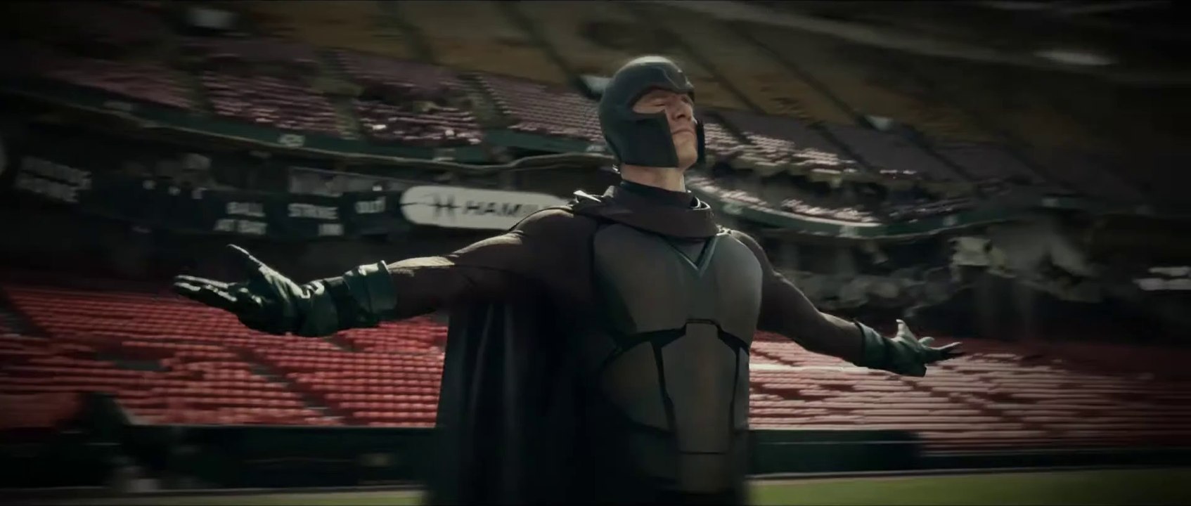 X-MEN- FÉNIX OSCURA - Un Fénix Renacerá