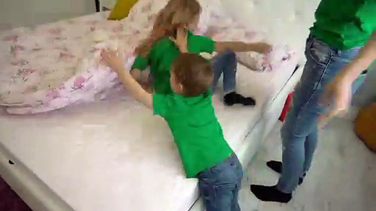 Hide and seek Color Song | Learn Colors Nursery Rhymes | Mommy, Jason and brothers & Kids Songs