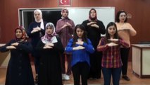 İşaret dili ile İstiklal Marşı okudular - YOZGAT