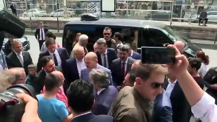 Soylu, Sultangazi'deki bir tekstil atölyesini ziyaret etti - İSTANBUL