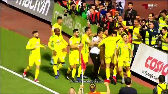 la passe de l'extérieur lumineuse de Ilyes Chetti (JSK) !