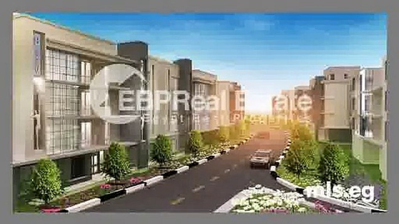 باطلاله على حمام السباحة في جاليريا مون فالى القاهرة الجديدة شقة للبيع