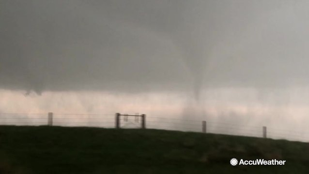 Reed Timmer catches tornado touching down near Interstate-80
