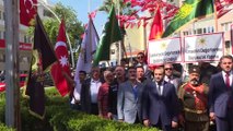 Sökülen Osmanlı tuğralarının Torbalı Meydanı'na takılması talebi - İZMİR