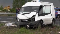 Minibüsle otomobil çarpıştı: 2 ölü, 2 yaralı - TEKİRDAĞ