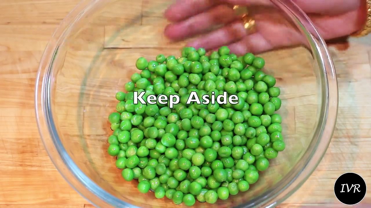 Matar Paneer Recipe - Quick Matar Paneer Sabzi - Simple Matar Paneer Sabji - Cottage Cheese Curry