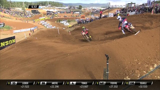 Antonio Cairoli passes Tim Gajser - MXGP of Portugal 2019