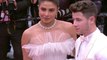 Priyanka Chopra Jonas et Nick Jonas sur les marches - Cannes 2019