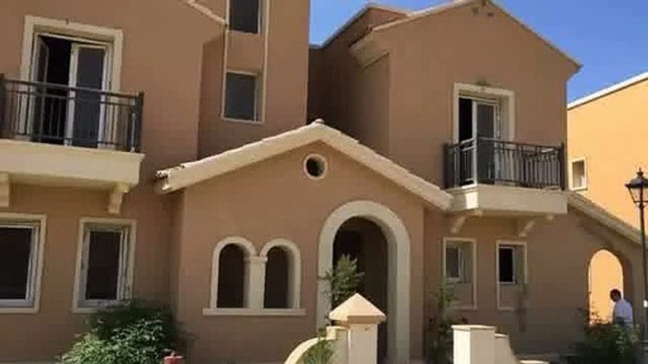 فيو البحر العظيم لأعادة البيع فيلا فى ماونتين فيو راس الحكمة الساحل