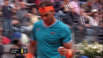 Télécharger la video: TENIS: ATP: Abierto de Roma: Nadal venció a Tsitsipas (6-3, 6-4)